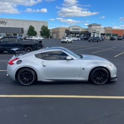 
										2009 NISSAN 370Z full									
