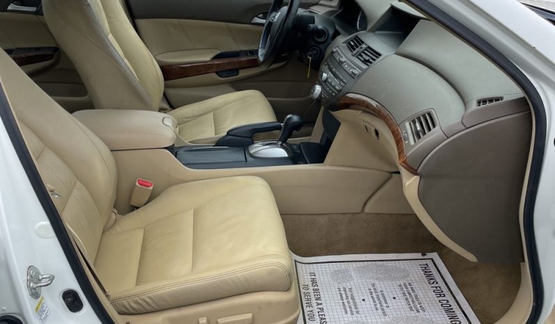 
								2009 HONDA ACCORD V6 full									