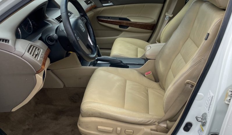 
								2009 HONDA ACCORD V6 full									